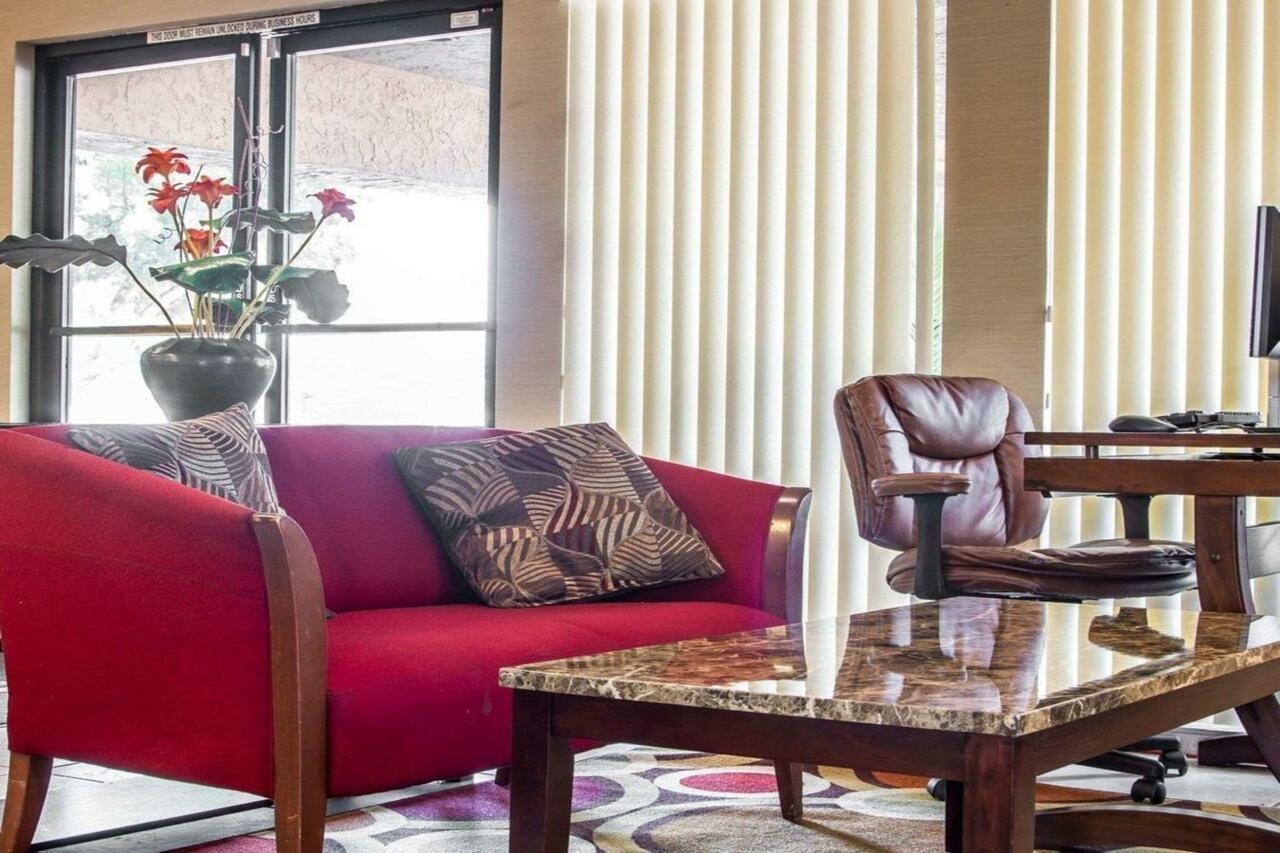 Hotel Days By Wyndham Buena Park