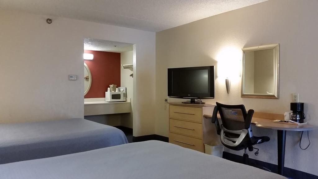 Days By Wyndham Hotel 2*